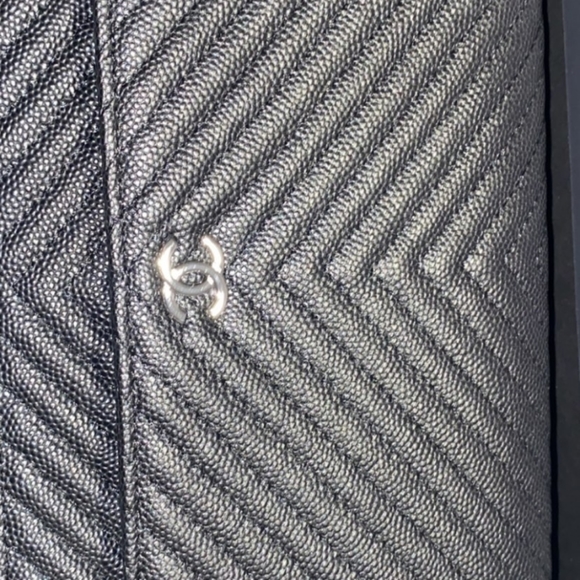 Chanel Black Leather Handbag - Picture 5 of 6